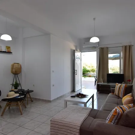 Iakovos Apartman