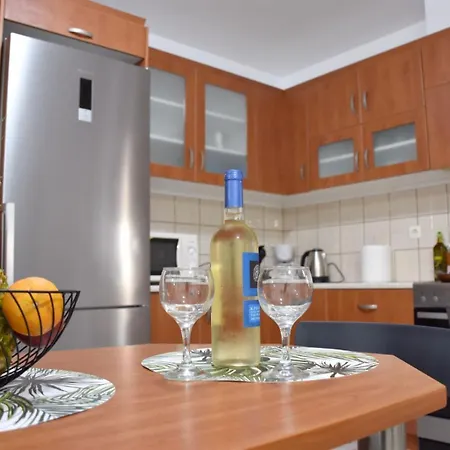 Apartman Iakovos *